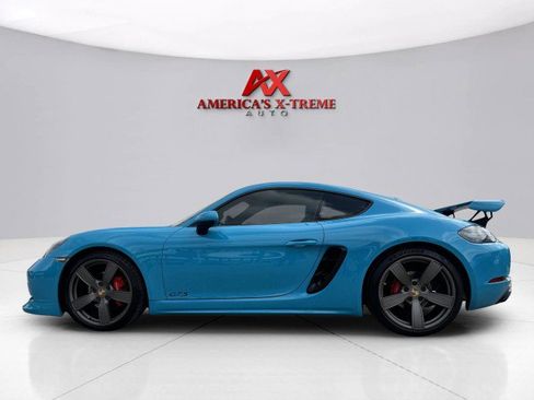 Used 2018 Porsche 718 Cayman GTS image 2