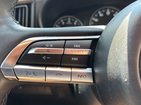 Used 2025 MAZDA CX-50 AWD 2.5 S w/ Premium Package image 26