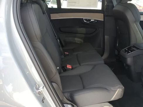New 2026 Volvo XC90 B6 Plus w/ Protection Package Premier image 19