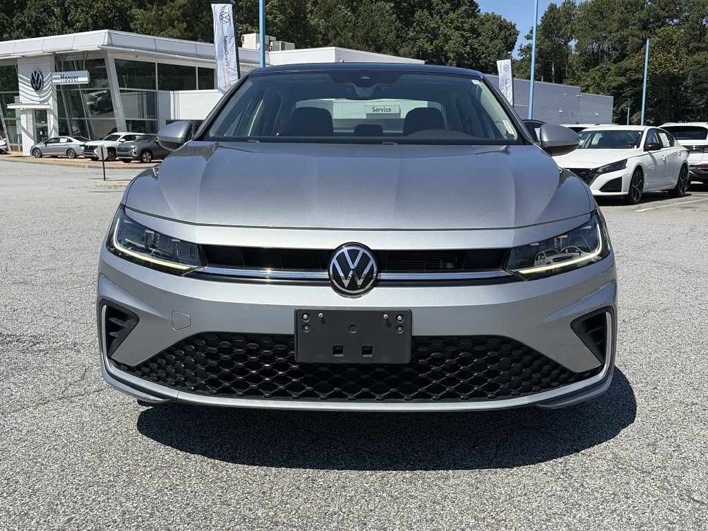 Used 2025 Volkswagen Jetta SE FWD image 23