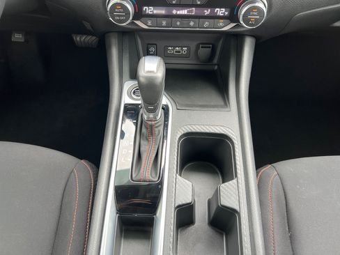 Used 2024 Nissan Sentra SR FWD image 8