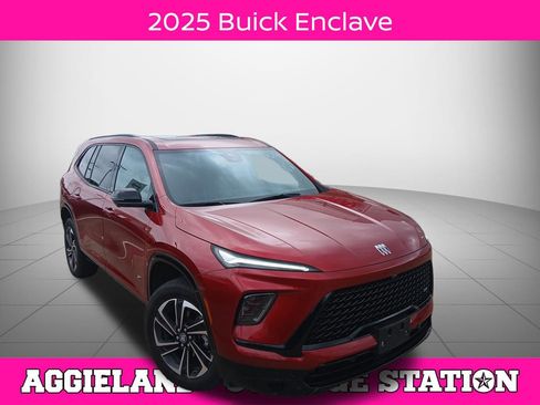 Used 2025 Buick Enclave Sport Touring w/ Power Package image 1