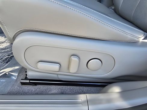 New 2026 Hyundai Ioniq 5 SEL AWD/4WD image 16