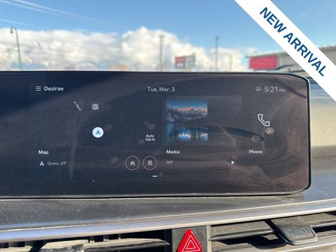 Used 2024 Kia Sorento S image 23