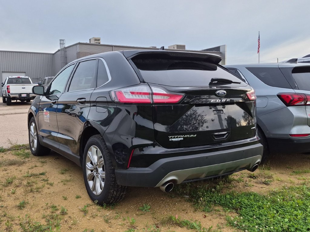 Certified 2024 Ford Edge Titanium AWD/4WD image 4