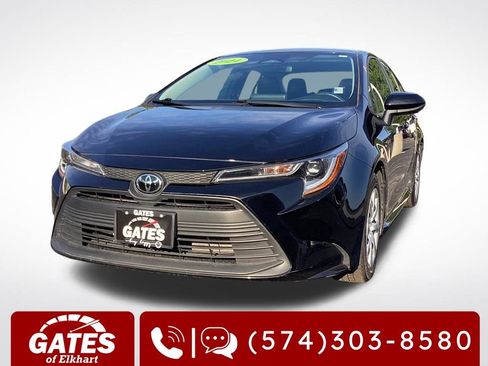 Used 2024 Toyota Corolla LE image 5