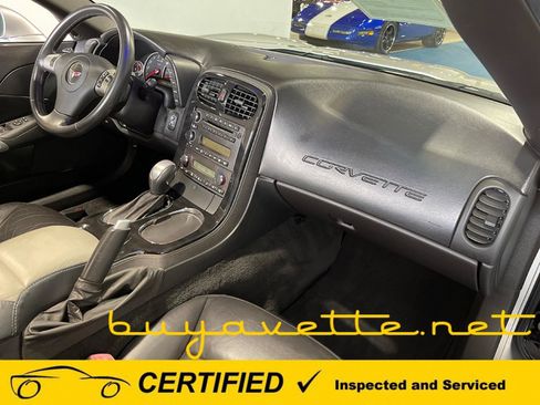 Used 2009 Chevrolet Corvette Convertible w/ Preferred Equipment Group RWD image 18
