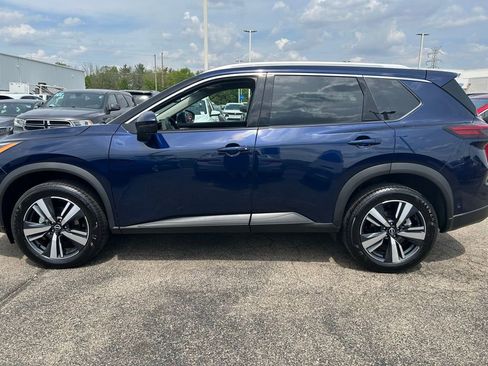 Used 2026 Nissan Rogue SL AWD/4WD image 4