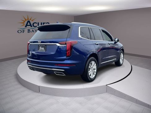 Used 2024 Cadillac XT6 Luxury image 3