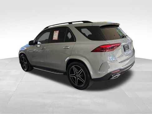 Used 2024 Mercedes-Benz GLE 350 4MATIC image 4