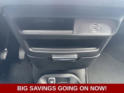 New 2026 Chrysler Pacifica Select w/ S Appearance Package image 31