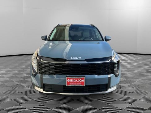 New 2026 Kia Sportage AWD Hybrid image 2