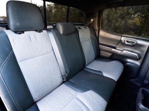 Used 2023 Toyota Tacoma TRD Off-Road image 34