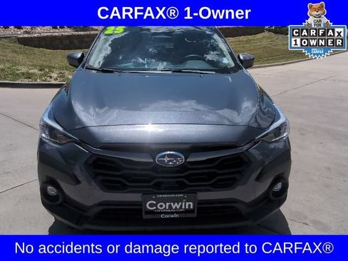 Used 2025 Subaru Crosstrek 2.5i Premium AWD/4WD image 2