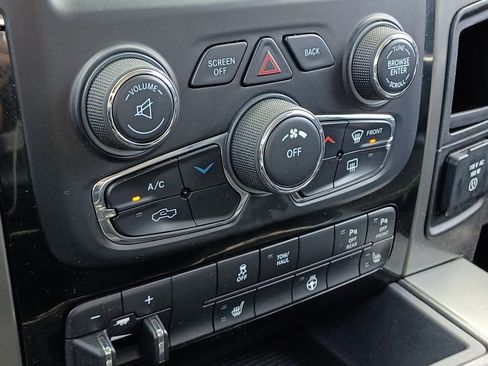 Used 2017 RAM 1500 Sport AWD/4WD image 20