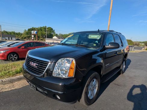 Used 2014 GMC Yukon SLT AWD/4WD image 3