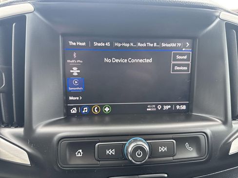 Used 2023 GMC Terrain SLE w/ Driver Convenience Package image 13