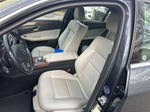 Used 2011 Mercedes-Benz E 350 Sedan image 12