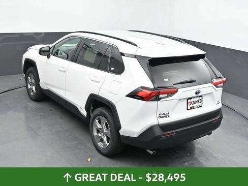 Used 2024 Toyota RAV4 LE AWD/4WD image 41