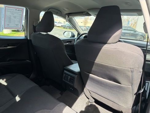 Used 2025 Toyota Camry LE image 14