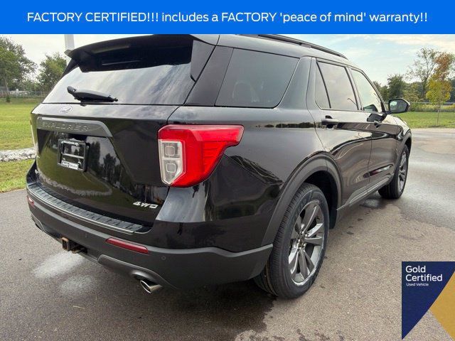Used 2022 Ford Explorer XLT w/ Equipment Group 202A AWD/4WD image 12