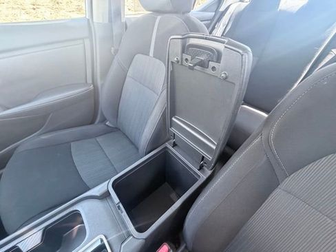 Used 2024 Nissan Sentra SV image 18