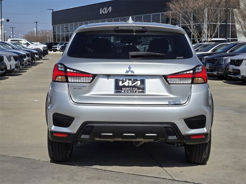 Used 2024 Mitsubishi Outlander Sport ES image 13