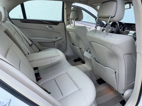 Used 2014 Mercedes-Benz E 350 Sedan w/ Premium 1 Package image 35