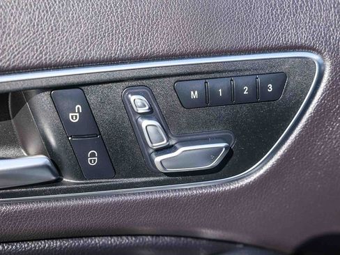 Used 2019 Mercedes-Benz GLA 250 image 37