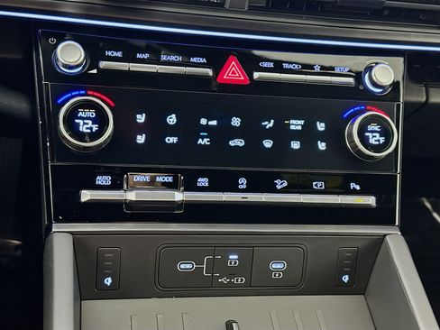 New 2026 Hyundai Santa Fe Calligraphy AWD/4WD image 16