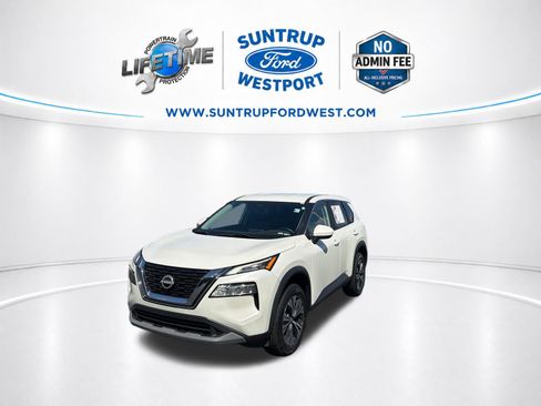 Used 2023 Nissan Rogue SV AWD/4WD image 9