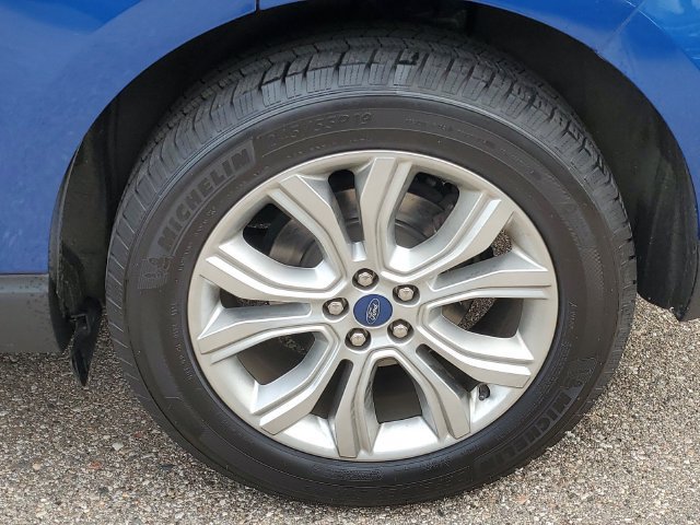 Used 2021 Ford Edge Titanium w/ Equipment Group 301A FWD image 37