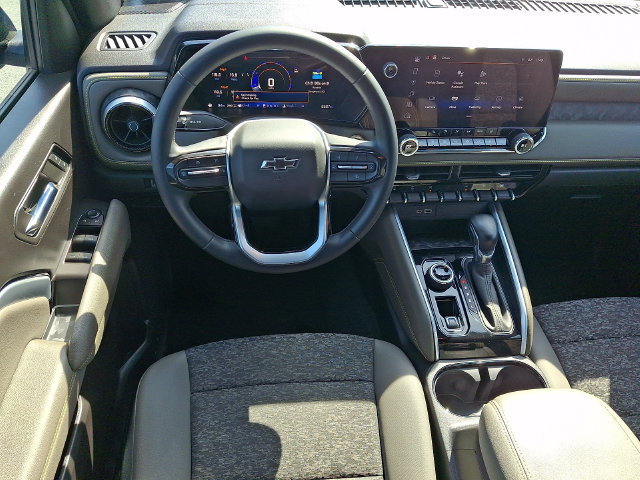 Used 2023 Chevrolet Colorado ZR2 AWD/4WD image 11