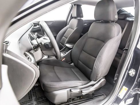 Used 2022 Chevrolet Malibu LS FWD image 28