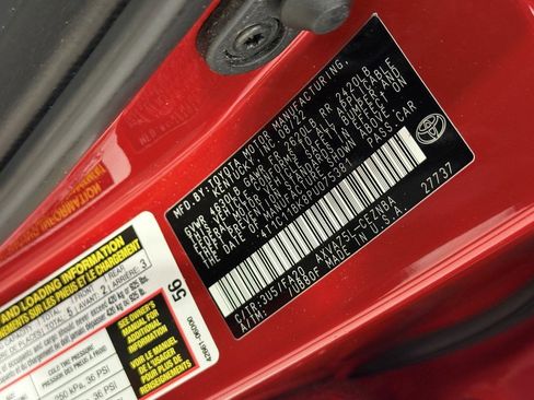 Used 2023 Toyota Camry LE image 31