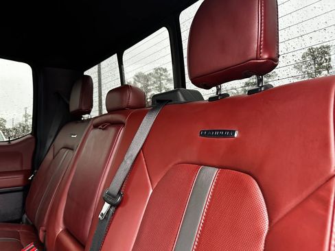 Used 2022 Ford F250 Platinum w/ FX4 Off-Road Package image 33