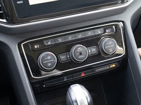 Used 2022 Volkswagen Atlas SEL image 36