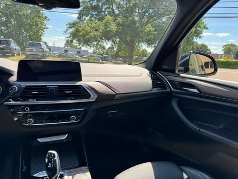 Used 2018 BMW X3 xDrive30i w/ Premium Package AWD/4WD image 17