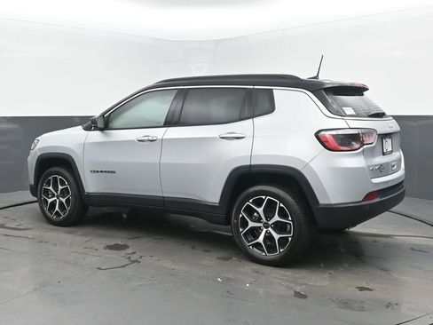 New 2026 Jeep Compass Limited image 3