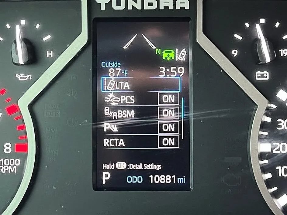 Used 2023 Toyota Tundra Limited AWD/4WD image 28