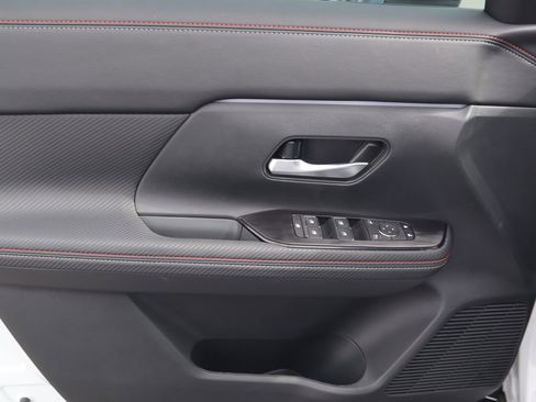 New 2026 Nissan Kicks SR w/ SR Premium Package image 19