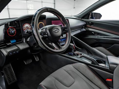 Used 2023 Hyundai Elantra N Line image 3
