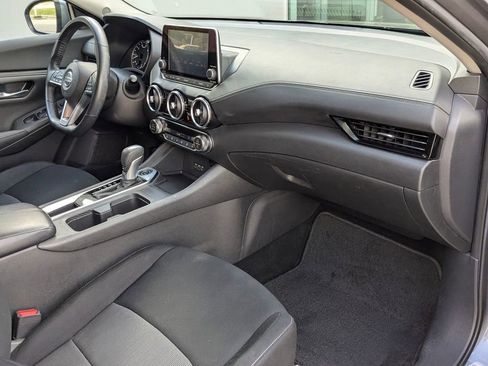 Used 2021 Nissan Sentra SV image 31