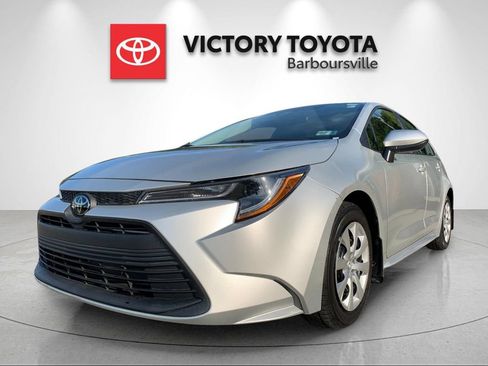 Used 2024 Toyota Corolla LE FWD image 1