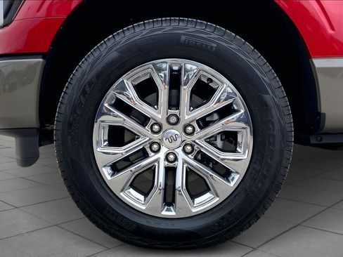 Used 2025 Ford F150 King Ranch w/ FX4 Off-Road Package image 10