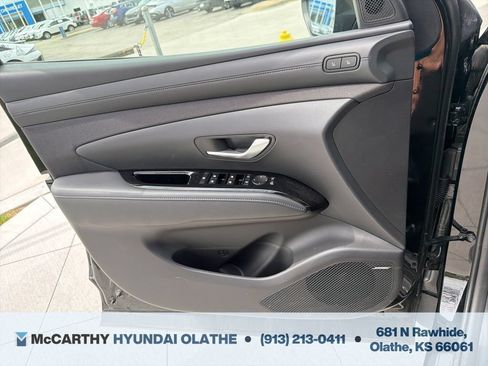 Used 2025 Hyundai Tucson Limited AWD/4WD image 38