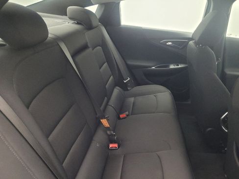 Used 2025 Chevrolet Malibu LT FWD image 19