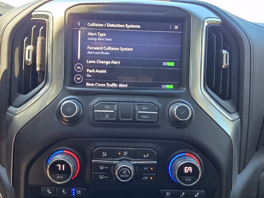 Used 2020 Chevrolet Silverado 2500 LTZ w/ LTZ Premium Package AWD/4WD image 34
