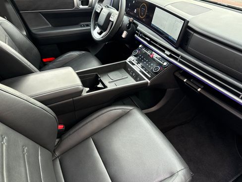 Certified 2024 Hyundai Santa Fe Limited image 17