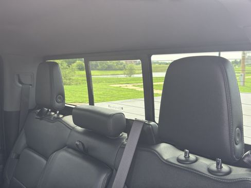 Used 2024 Chevrolet Silverado 1500 RST AWD/4WD image 38